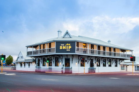 Nightcap At The Ship Inn - Accommodation Adelaide 4