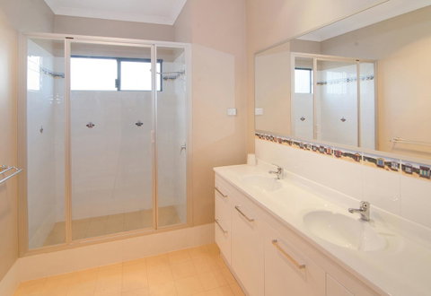 Tranquility - Accommodation Adelaide 15