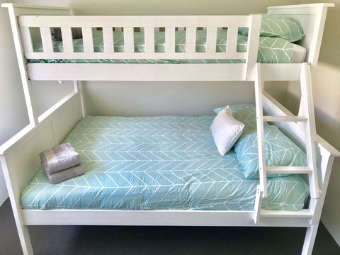 The Beach House - Accommodation Adelaide 16