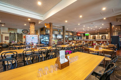 Nightcap At Wanneroo Tavern - Accommodation Adelaide 31