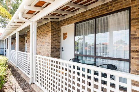 Nightcap At Wanneroo Tavern - Accommodation Adelaide 12