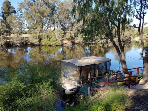 Amazing River House - Accommodation Adelaide 22
