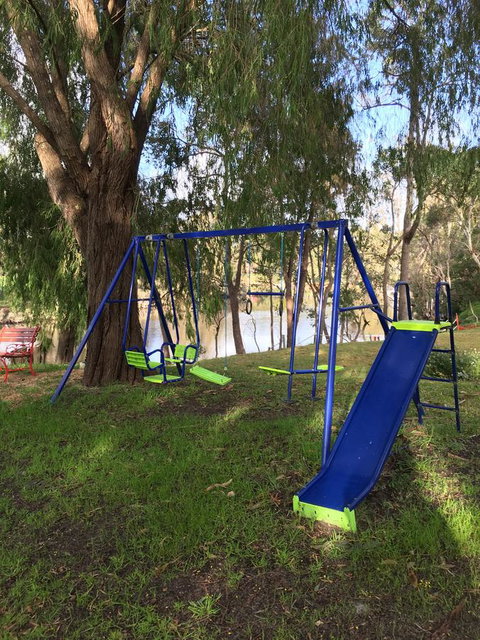 Amazing River House - Accommodation Adelaide 16