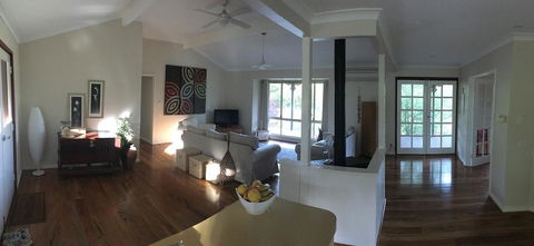 Tegwan's Nest Holiday Home - Accommodation Adelaide 0