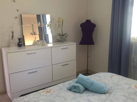 Bright & Beautiful Home On The Hills! - Accommodation Adelaide 21