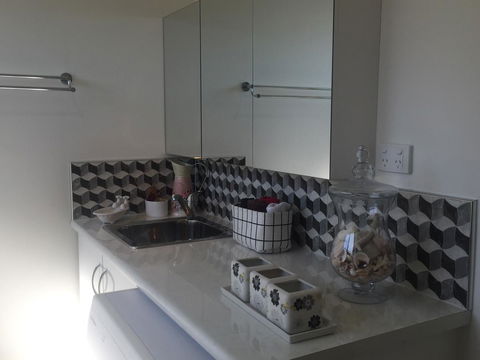 Bright & Beautiful Home On The Hills! - Accommodation Adelaide 23
