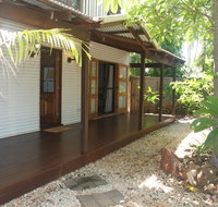 Beach House on Fox - Accommodation Adelaide