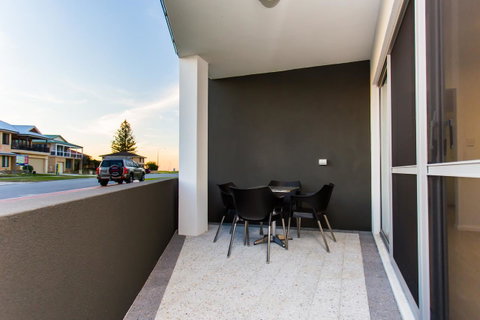 Reflections By Rockingham Apartments - Accommodation Adelaide 0