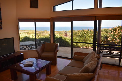 Redgate Beach Escape - Accommodation Adelaide 1