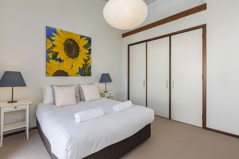 Cottesloe Sea Salt Abode - Executive Escapes - Accommodation Adelaide 5