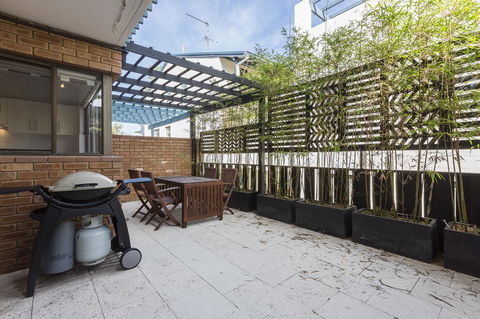 Cottesloe Sea Salt Abode - Executive Escapes - Accommodation Adelaide 14