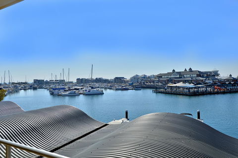 Dolphin Quay Apartments - Accommodation Adelaide 13