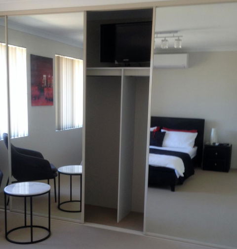Aaratti House - Accommodation Adelaide 5