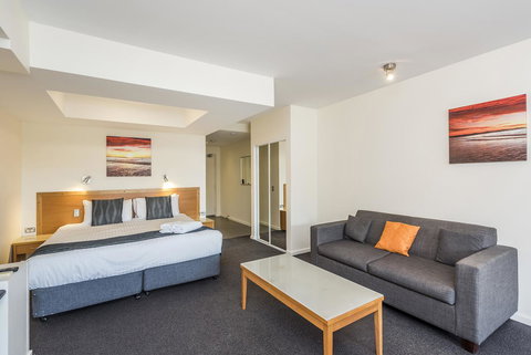 Ascot Quays Apartment 102 - Accommodation Adelaide 13