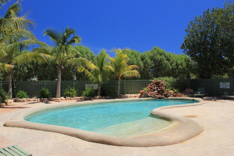 Ningaloo Coral Bay â€“ Bayview - Accommodation Adelaide 33