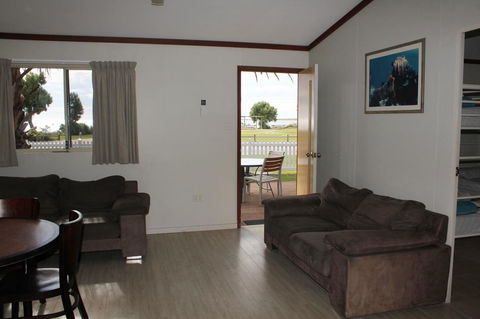 Ningaloo Coral Bay â€“ Bayview - Accommodation Adelaide 26