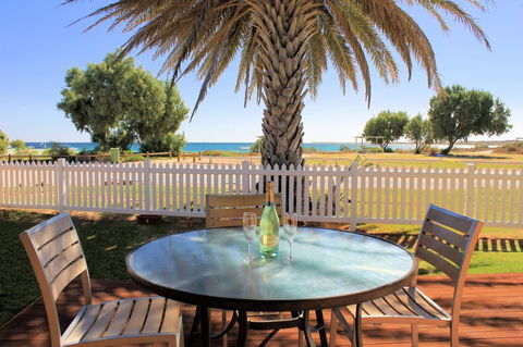 Ningaloo Coral Bay â€“ Bayview - Accommodation Adelaide 27