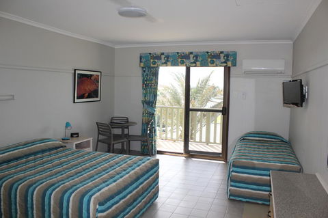Ningaloo Coral Bay â€“ Bayview - Accommodation Adelaide 15