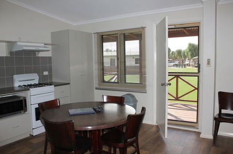 Ningaloo Coral Bay â€“ Bayview - Accommodation Adelaide 17