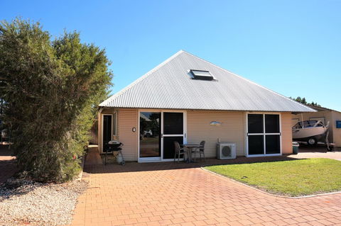 Osprey Holiday Village Unit 203 1 Bedroom - Accommodation Adelaide 11