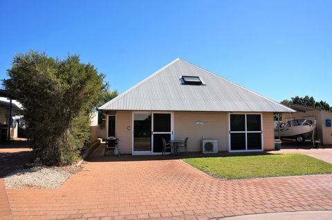 Osprey Holiday Village Unit 203 1 Bedroom - Accommodation Adelaide 0