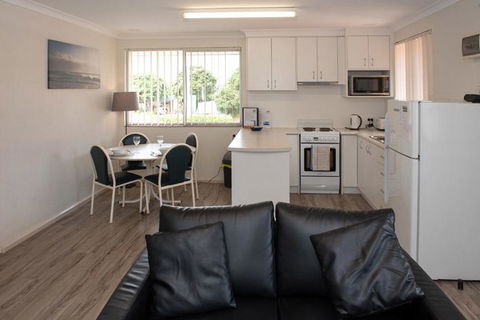 API Middleton Beach Front Apartments Albany - Accommodation Adelaide 0