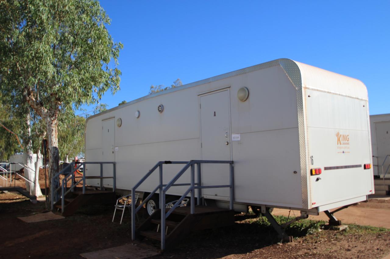 Meekatharra WA Accommodation Adelaide