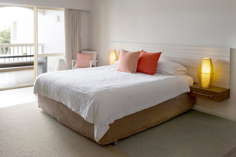 The Marina Hotel - Mindarie - Accommodation Adelaide 5