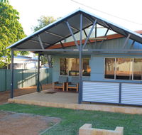 Kestrel Chalets - Accommodation Adelaide