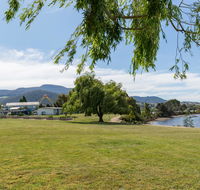 Riverfront Motel  Villas - Accommodation Adelaide