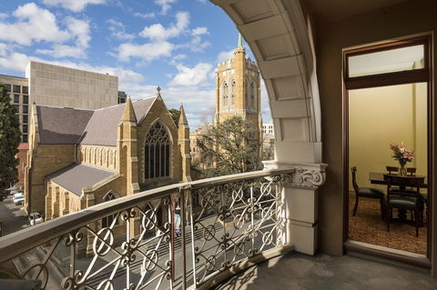 Hadley\'s Orient Hotel - Accommodation Adelaide 28