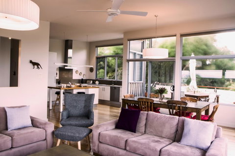 Eagle Peaks At Freycinet - Accommodation Adelaide 24