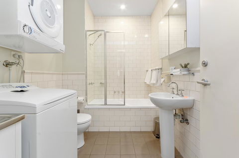 Launceston Central Apartment Hotel Official - Accommodation Adelaide 13