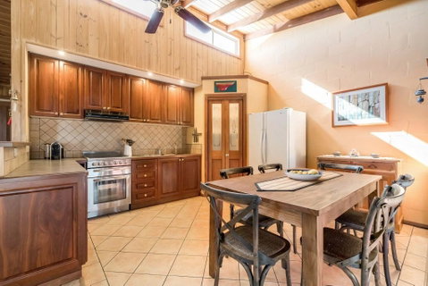 Freycinet Panorama - Accommodation Adelaide 8