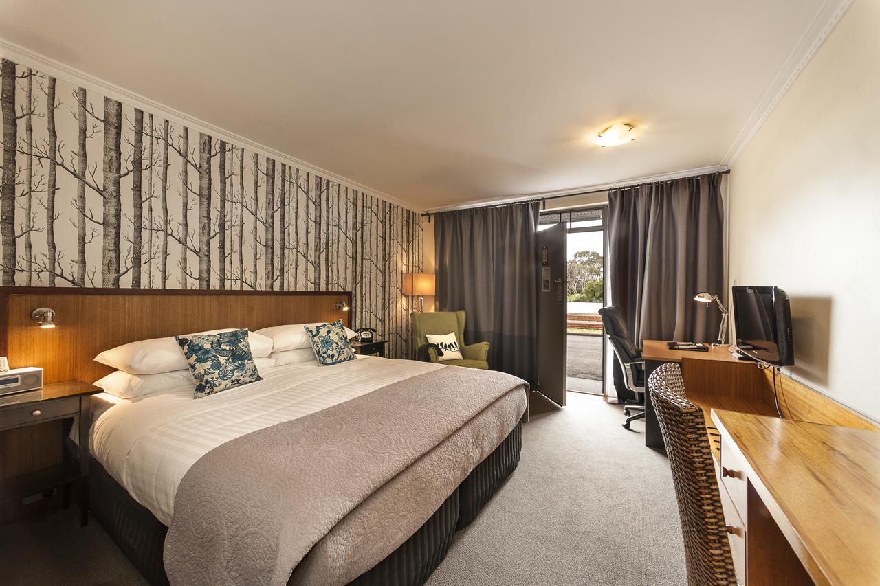 Wynyard TAS Accommodation Adelaide