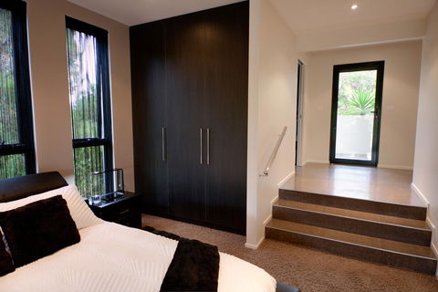 Amare Beachside Luxury - Accommodation Adelaide 12
