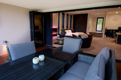 Amare Beachside Luxury - Accommodation Adelaide 20