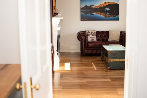 Sanctum Boutique Apartments - Accommodation Adelaide 34
