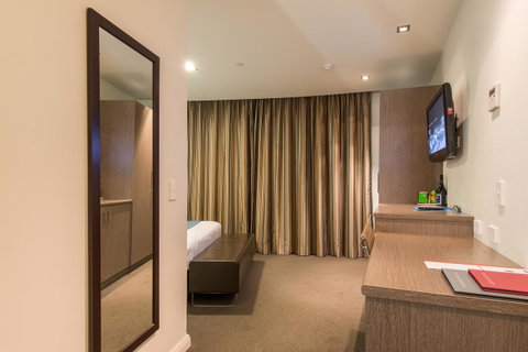 Mantra Collins Hotel - Accommodation Adelaide 38