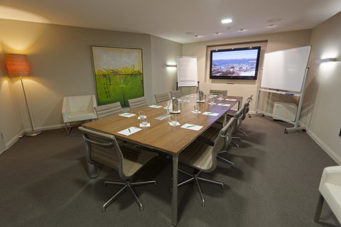 Mantra Collins Hotel - Accommodation Adelaide 2