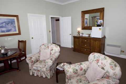 House On The Hill Bed And Breakfast - Accommodation Adelaide 37