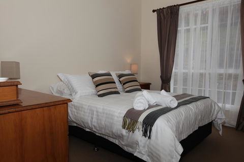 House On The Hill Bed And Breakfast - Accommodation Adelaide 44