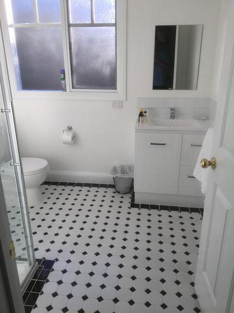 House On The Hill Bed And Breakfast - Accommodation Adelaide 12