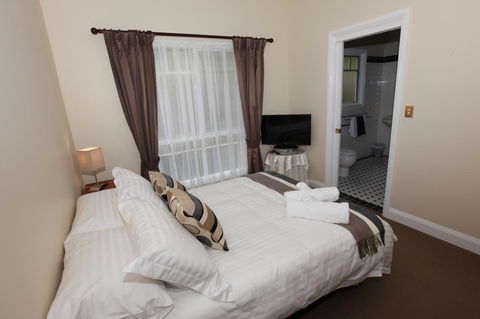 House On The Hill Bed And Breakfast - Accommodation Adelaide 39