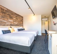 Nightcap at Westside Hotel - Accommodation Adelaide