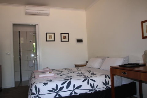 Norwood House Motel & Receptions - Accommodation Adelaide 3