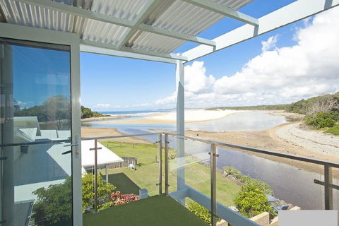 Nosie 1 - Sawtell, NSW - Accommodation Adelaide 2
