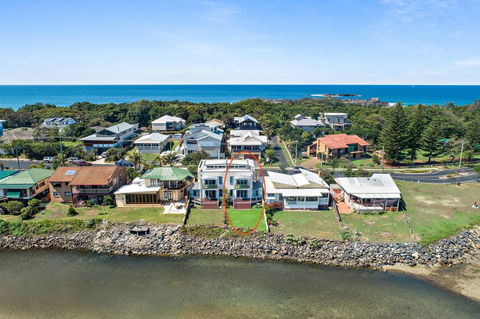 Nosie 1 - Sawtell, NSW - Accommodation Adelaide 3