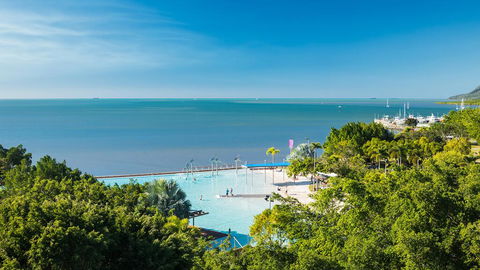 Oaks Cairns Hotel - Accommodation Adelaide 1