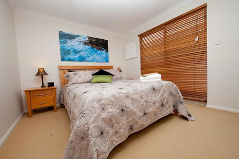 Ocean Mist Villa - Accommodation Adelaide 0